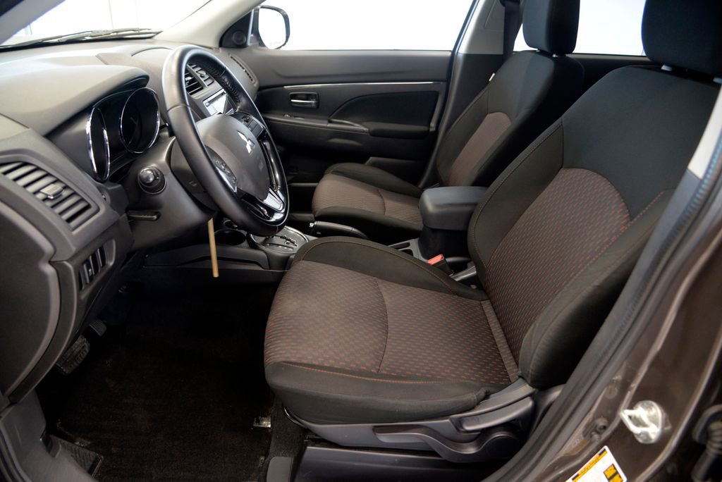 Used 2017 Mitsubishi Outlander Sport ES image 15