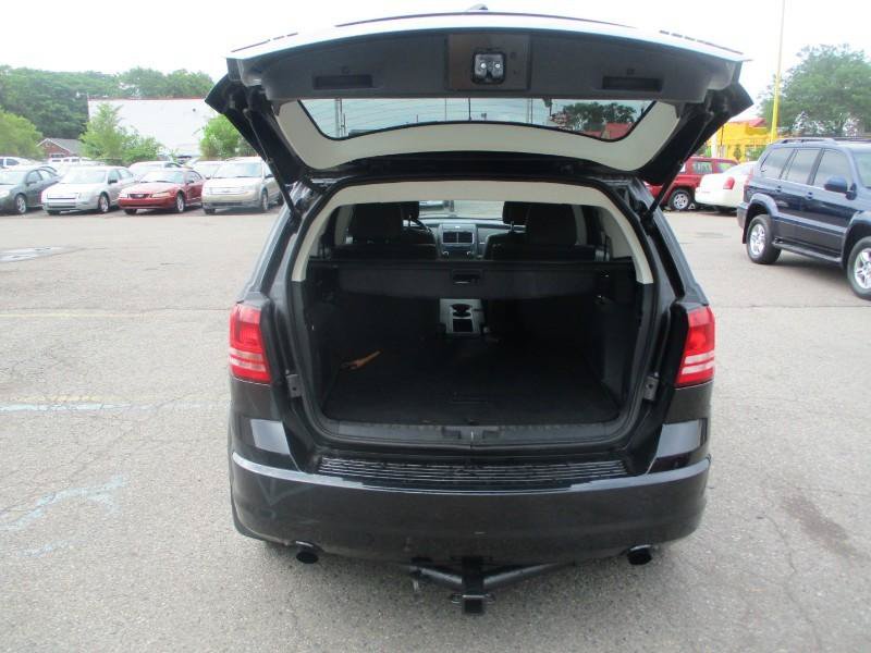 Used 2010 Dodge Journey R/T w/ Convenience Group II AWD/4WD image 6