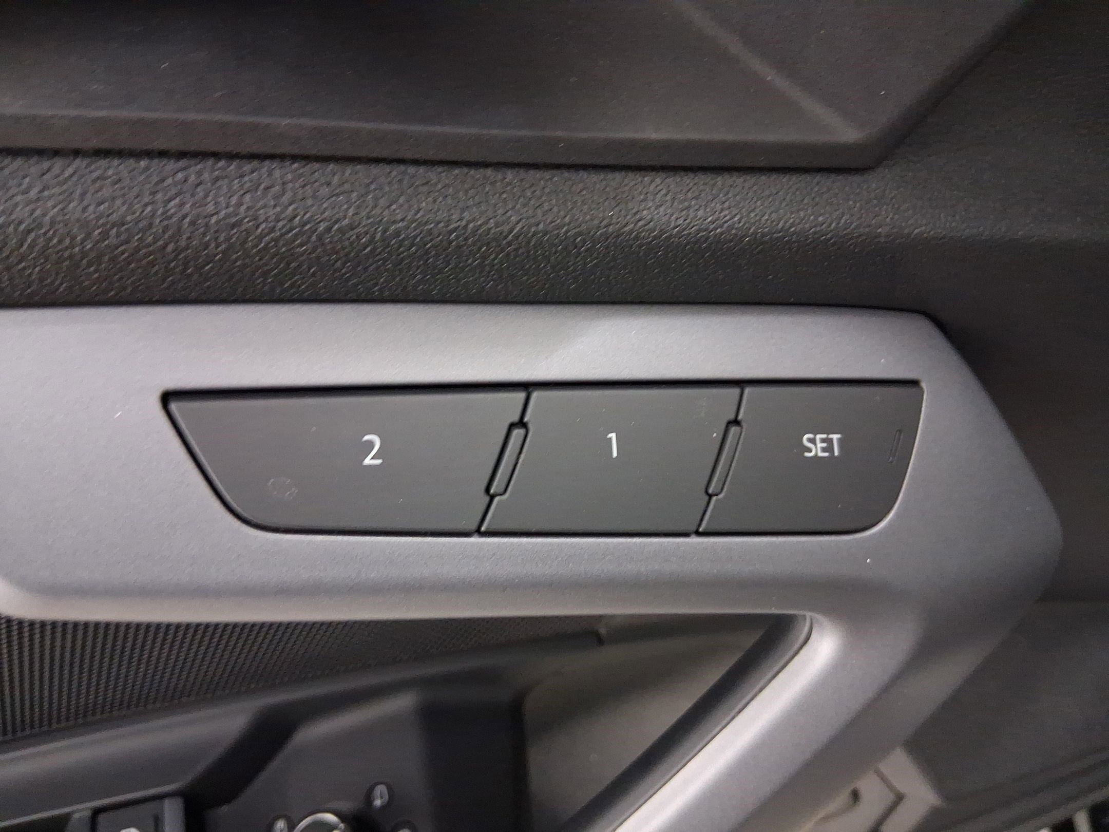 Used 2025 Audi A3 2.0T Premium w/ Convenience Package image 16