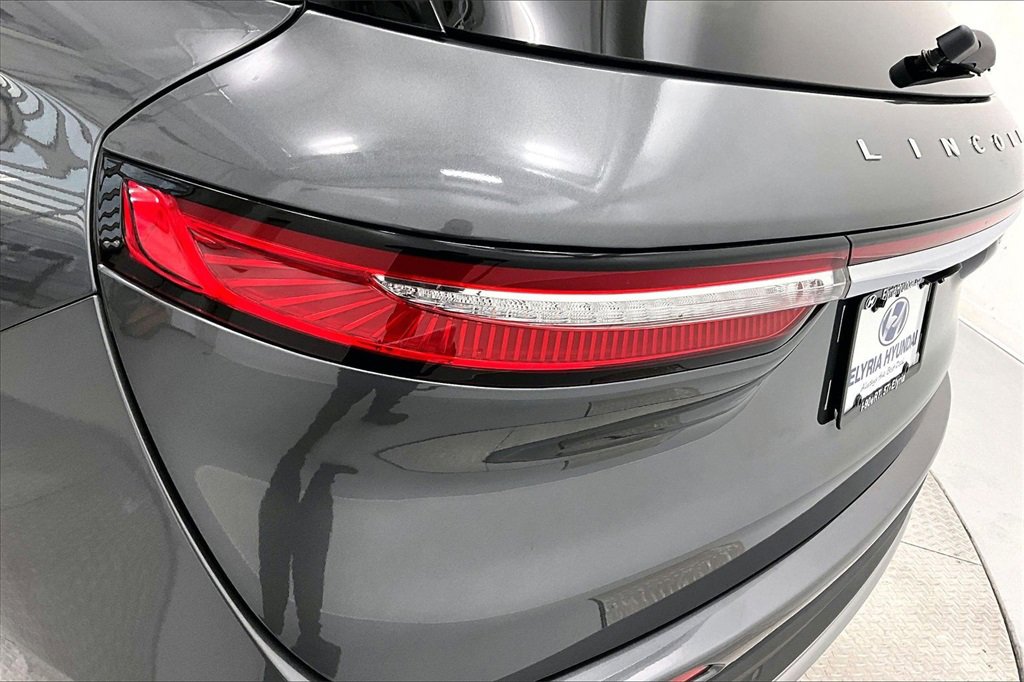 Used 2022 Lincoln Corsair Reserve w/ Equipment Group 201A image 31