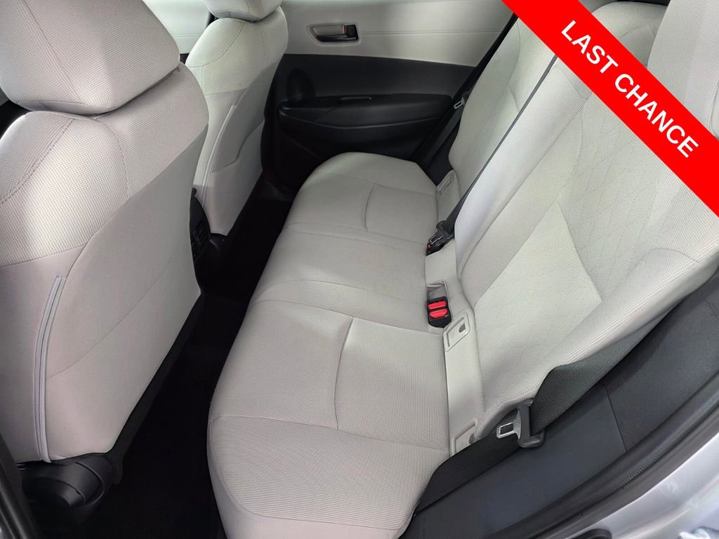 Used 2025 Toyota Corolla Cross L FWD image 13