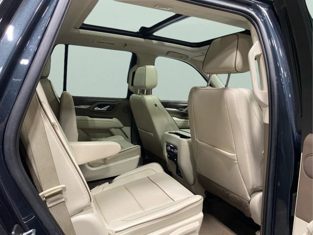 Used 2022 GMC Yukon Denali w/ Advanced Technology Package AWD/4WD image 29