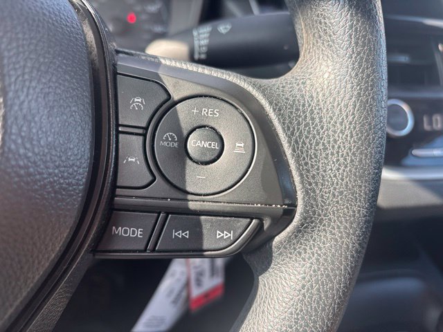 Used 2025 Toyota Corolla LE FWD image 13