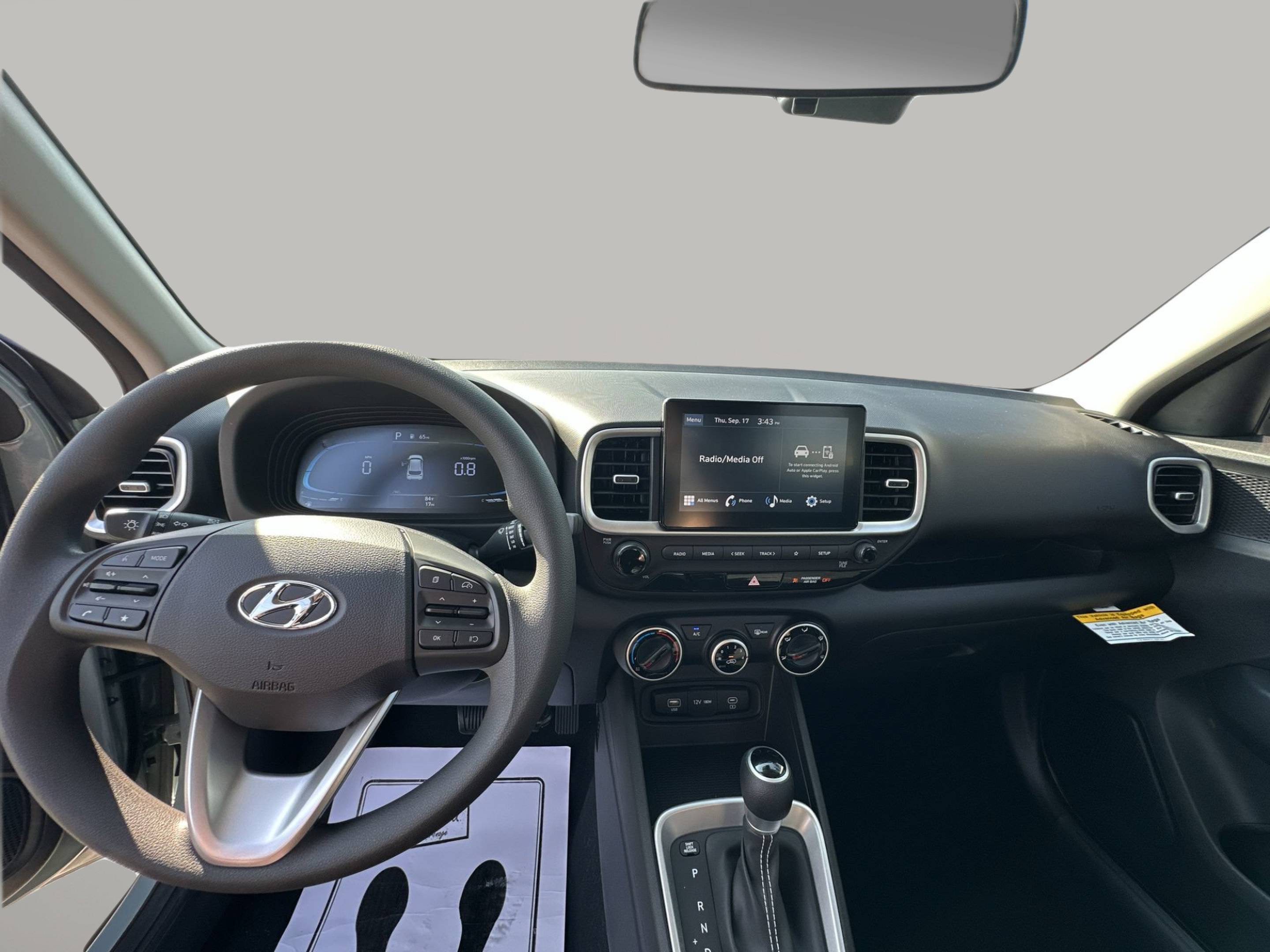 New 2026 Hyundai Venue SE FWD image 25