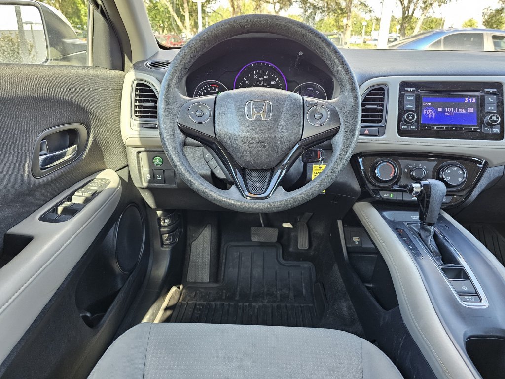 Used 2022 Honda HR-V LX image 12