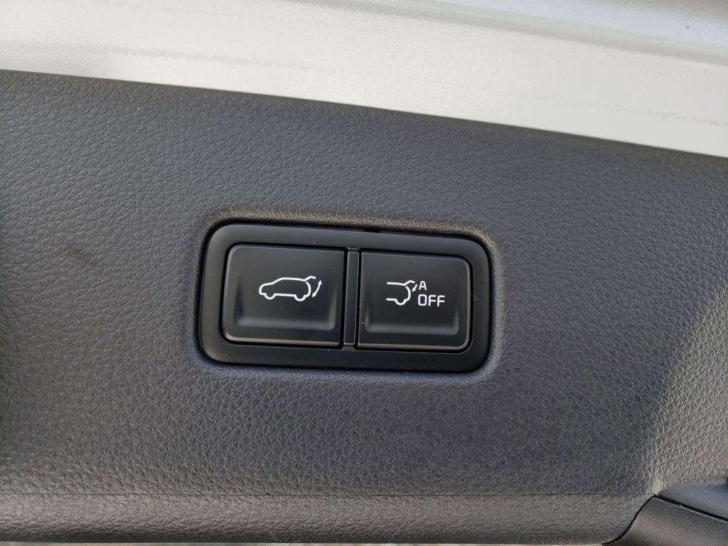 New 2026 Kia Carnival EX FWD image 7