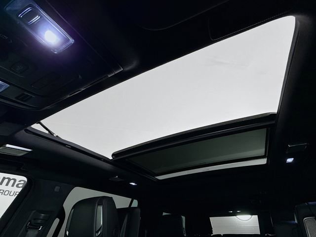 Used 2021 Cadillac Escalade ESV Sport Platinum w/ LPO, ONYX Package image 21