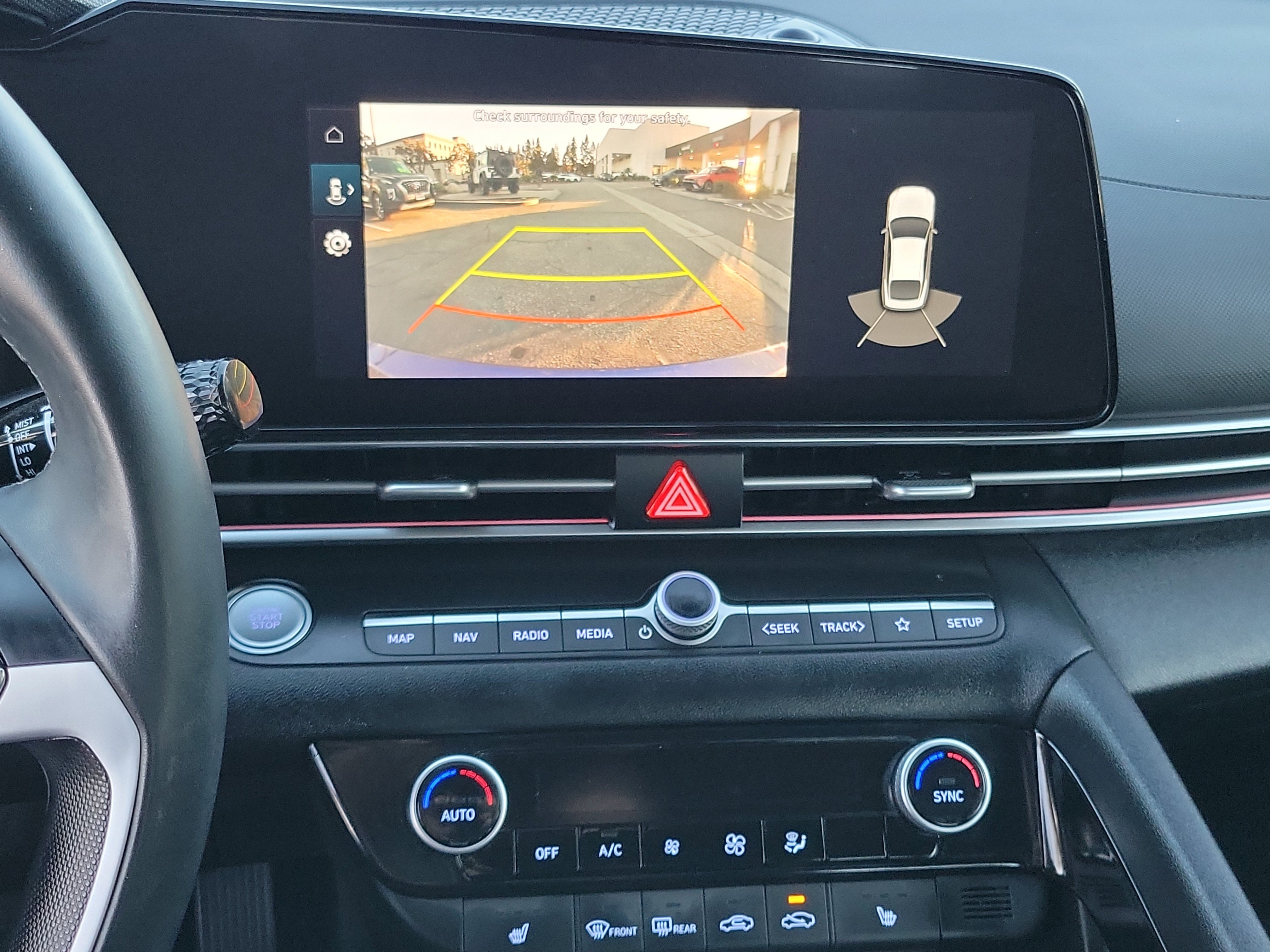 Certified 2023 Hyundai Elantra Limited image 12