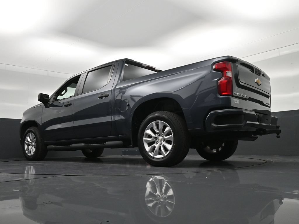 Used 2022 Chevrolet Silverado 1500 Custom w/ Safety Confidence Package RWD image 27
