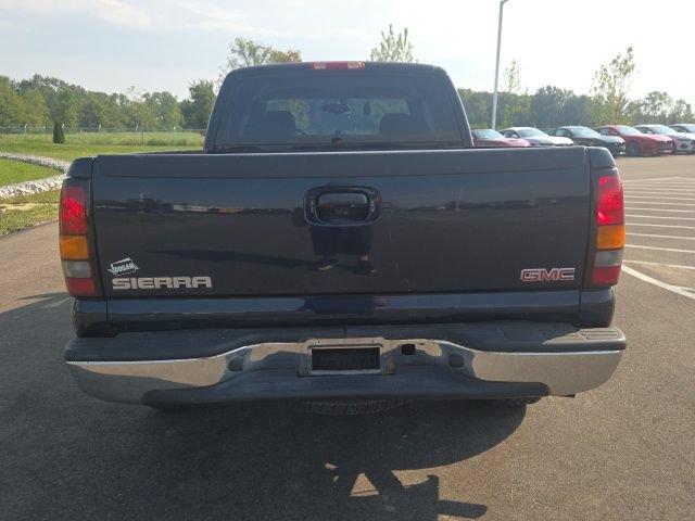 Used 2005 GMC Sierra 1500 W/T RWD image 8