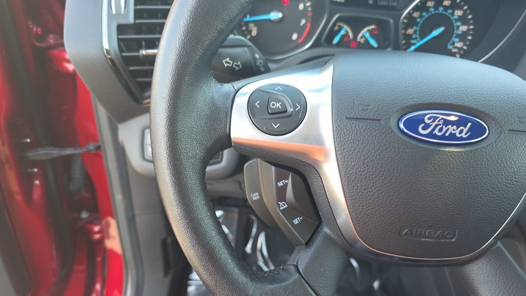 Used 2016 Ford Escape Titanium FWD image 16