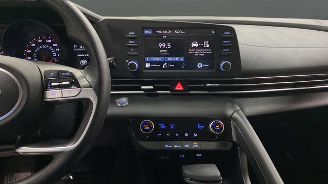 Certified 2023 Hyundai Elantra SEL FWD image 12