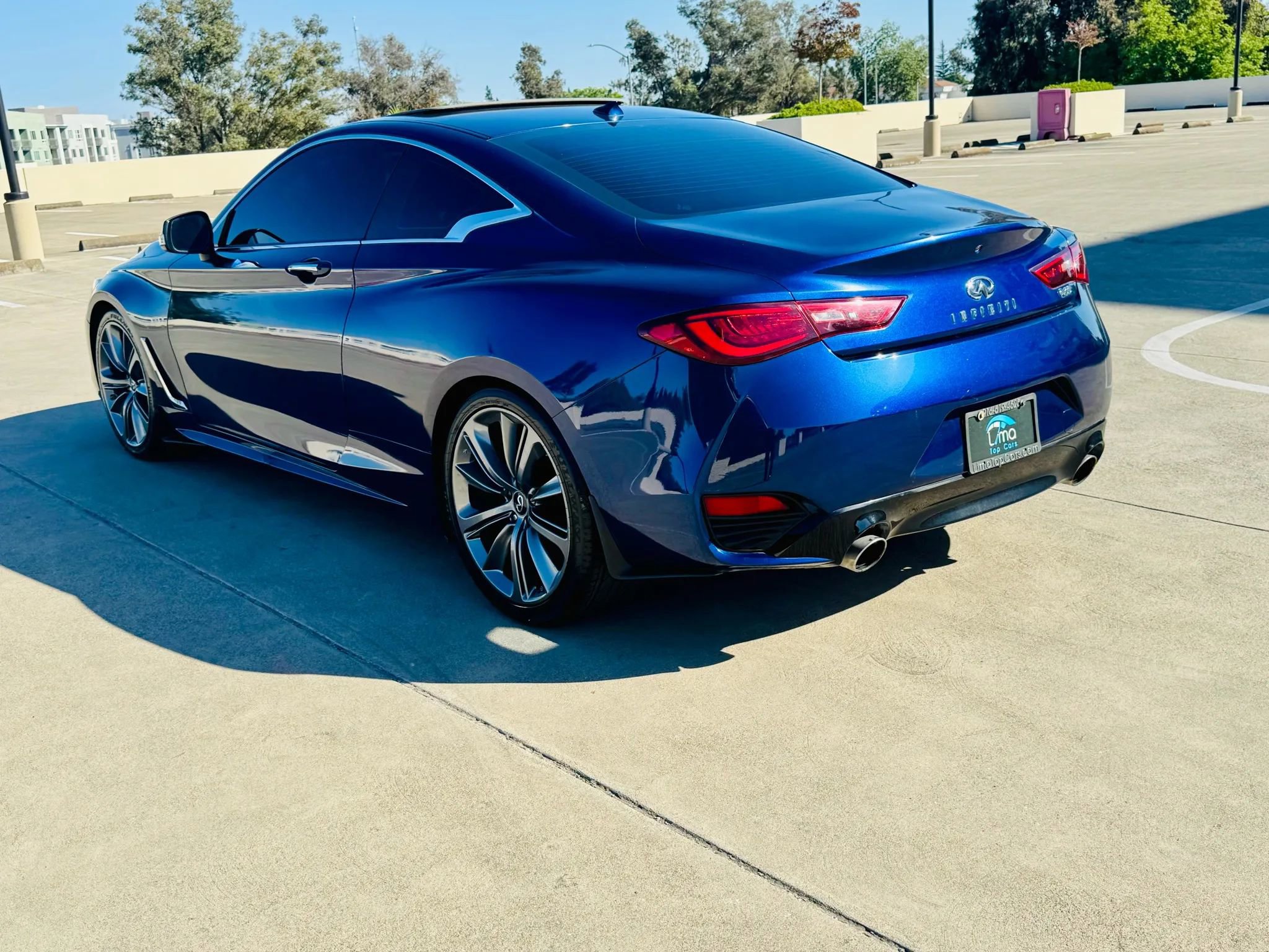 Used 2019 INFINITI Q60 3.0t Luxe w/ Cargo Package RWD image 11