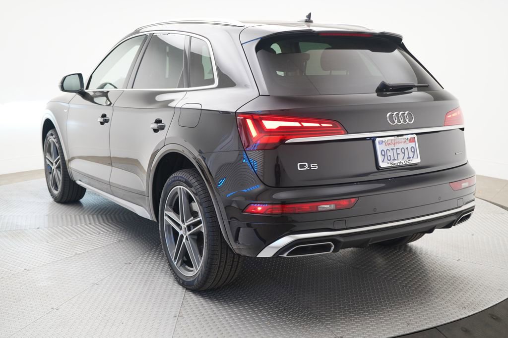 Used 2023 Audi Q5 e Premium Plus w/ Premium Plus Package image 3