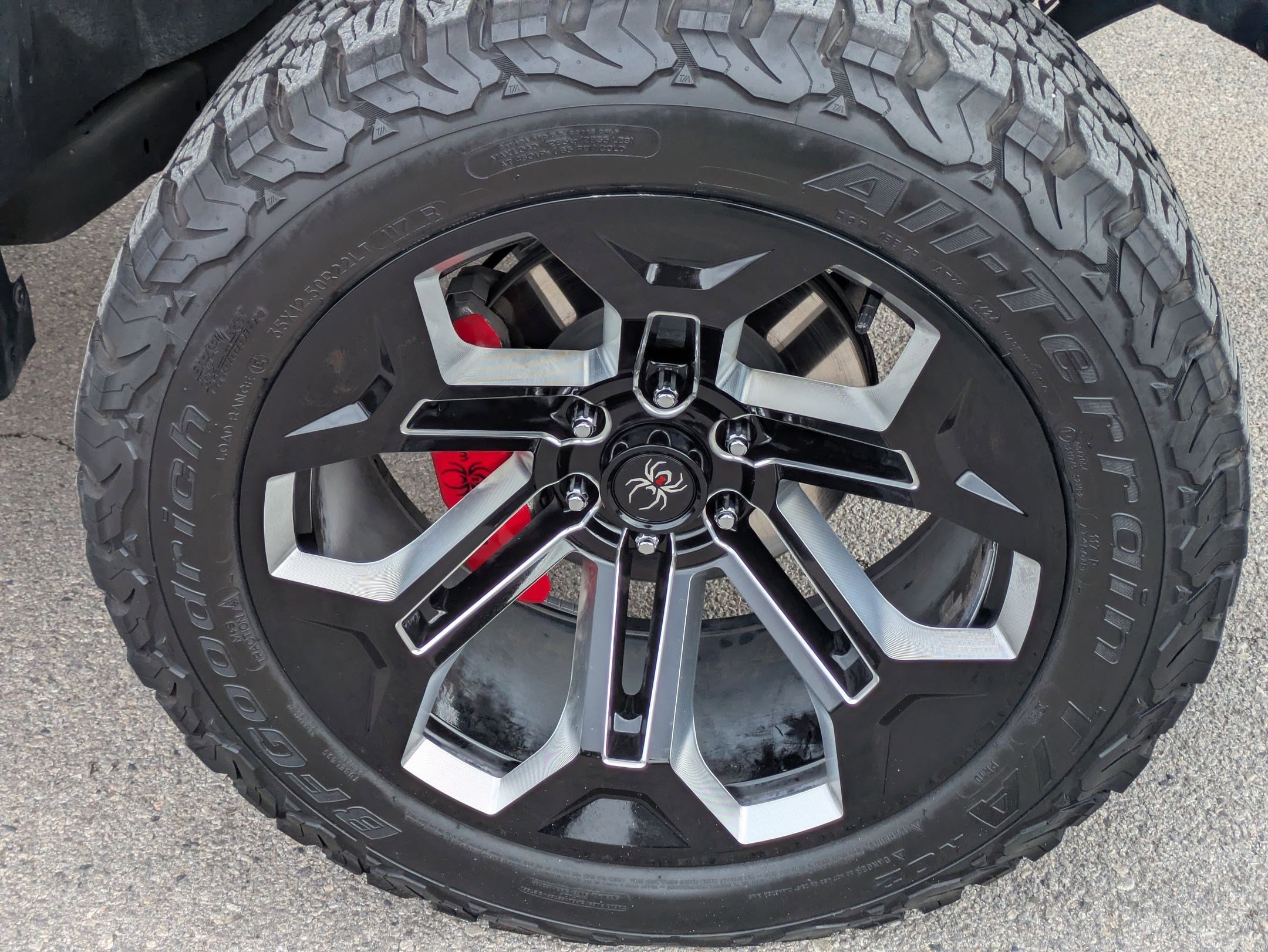 Used 2024 Chevrolet Silverado 1500 RST w/ All Star Edition Plus image 28