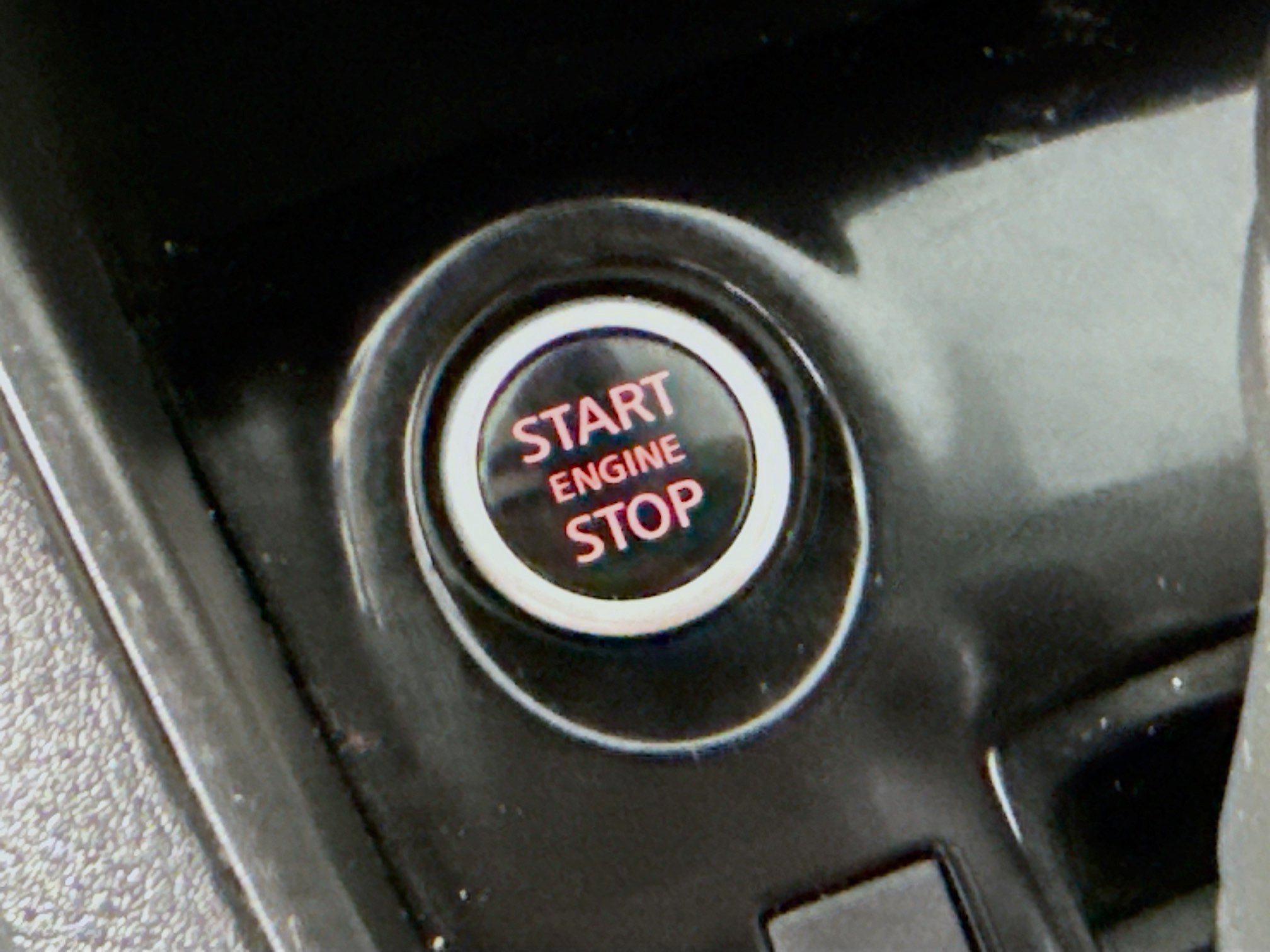 Used 2021 Nissan Versa S FWD image 21
