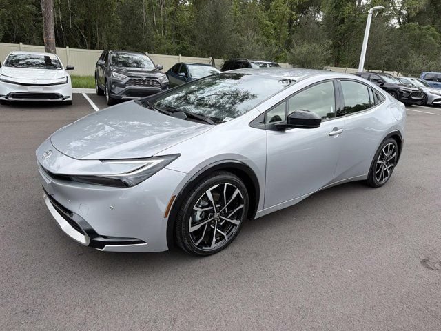 Certified 2026 Toyota Prius Plug-In Hybrid FWD image 5