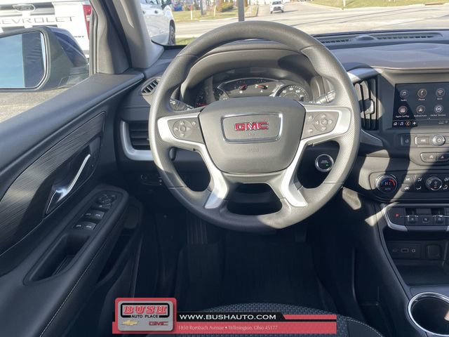 Used 2023 GMC Terrain SLE w/ Driver Convenience Package image 10