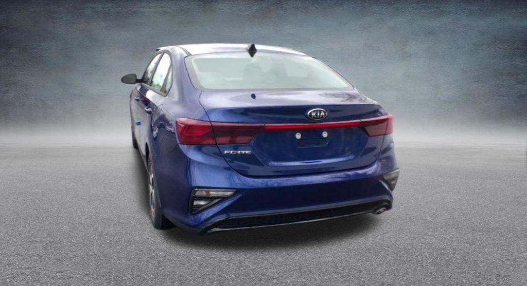 Used 2021 Kia Forte LXS FWD image 19