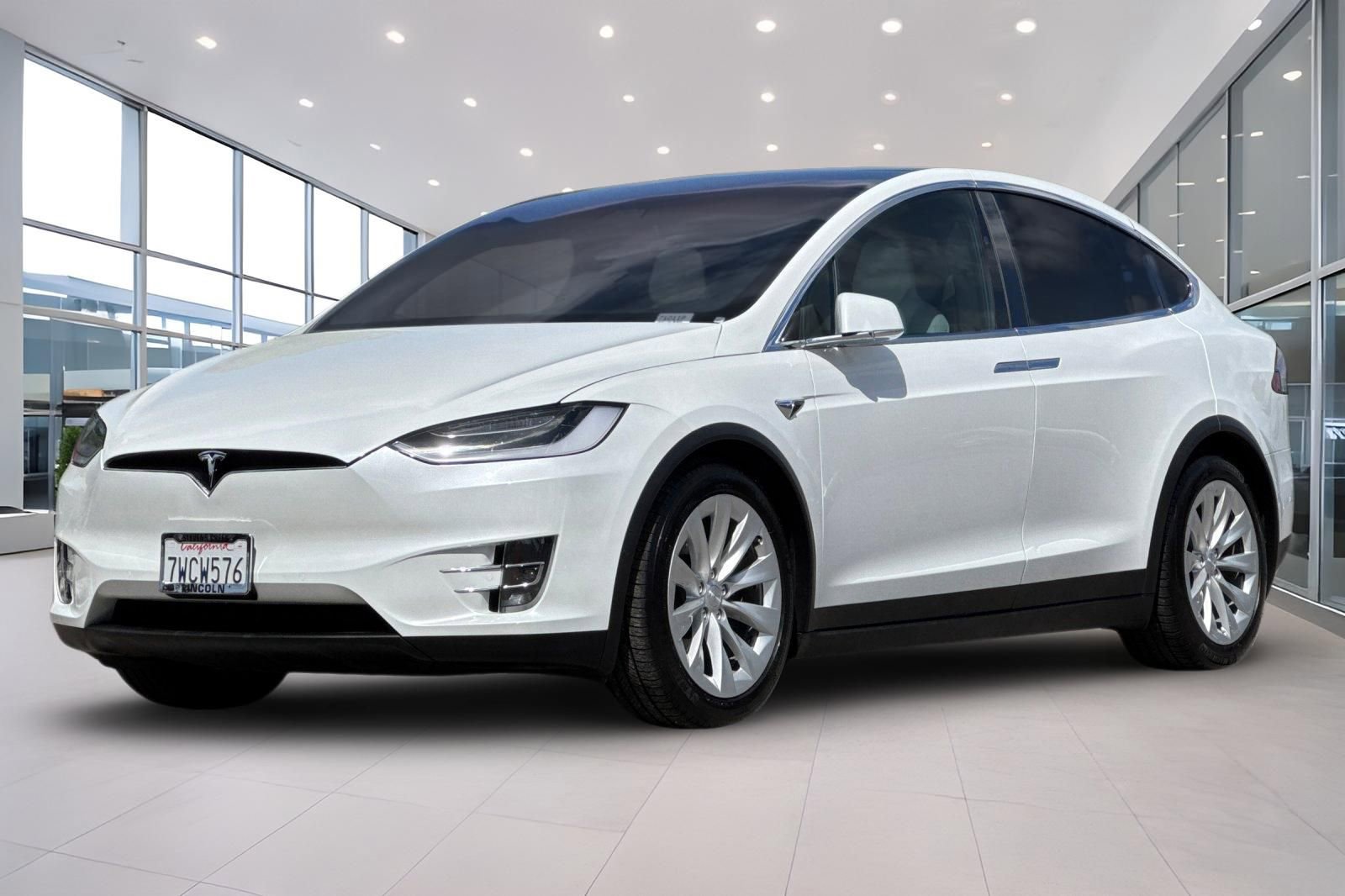 Used 2016 Tesla Model X 90D AWD/4WD image 8