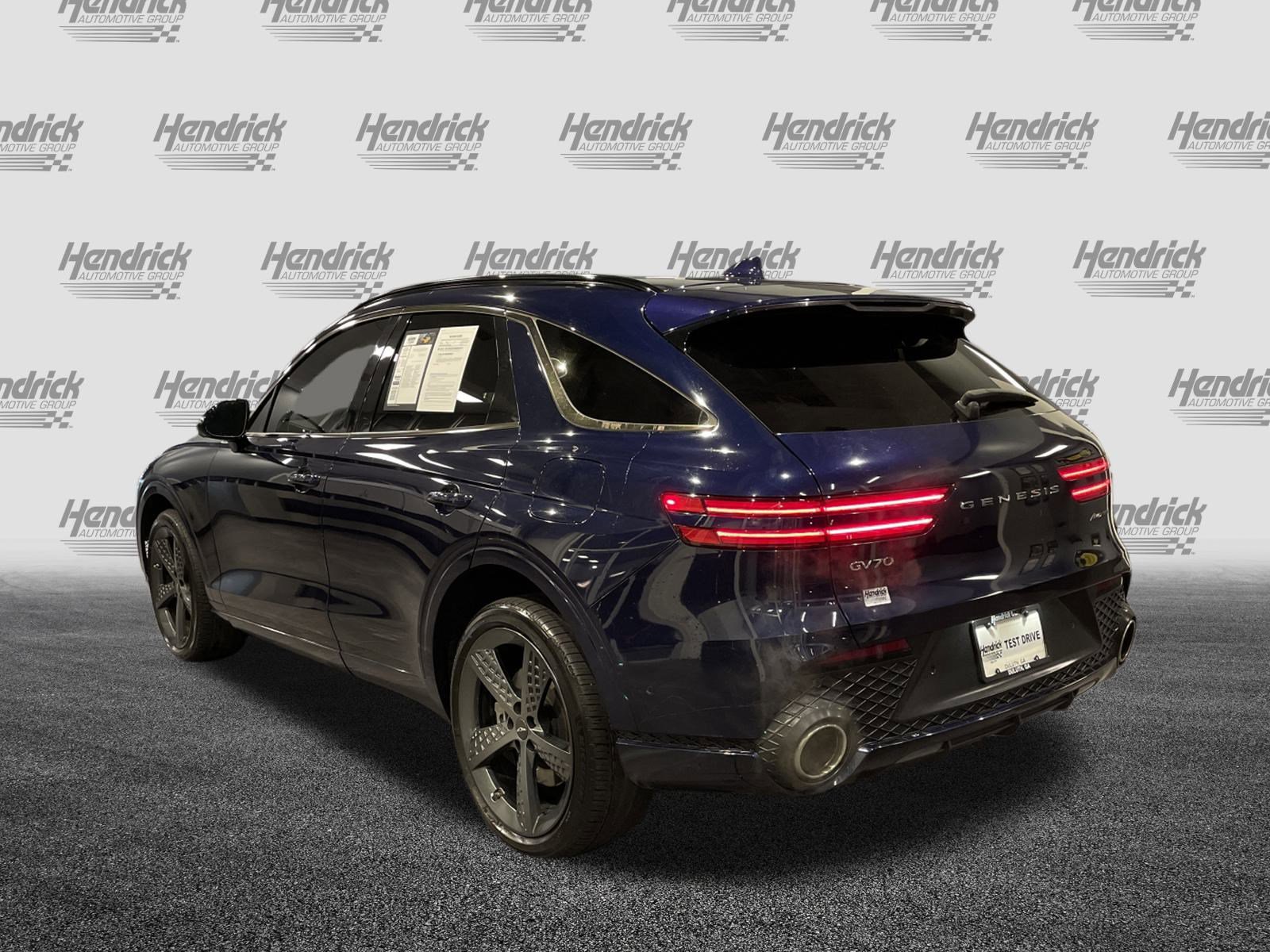 Used 2022 Genesis GV70 3.5T Sport w/ Sport Prestige Package image 8