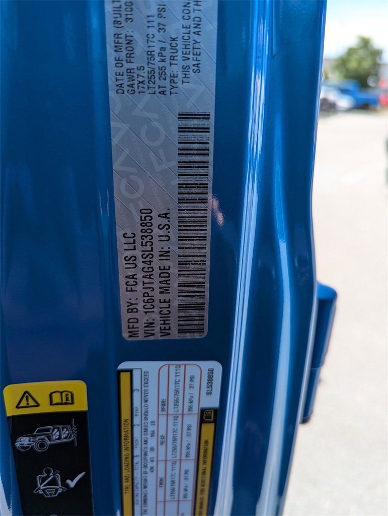 New 2025 Jeep Gladiator Sport image 40