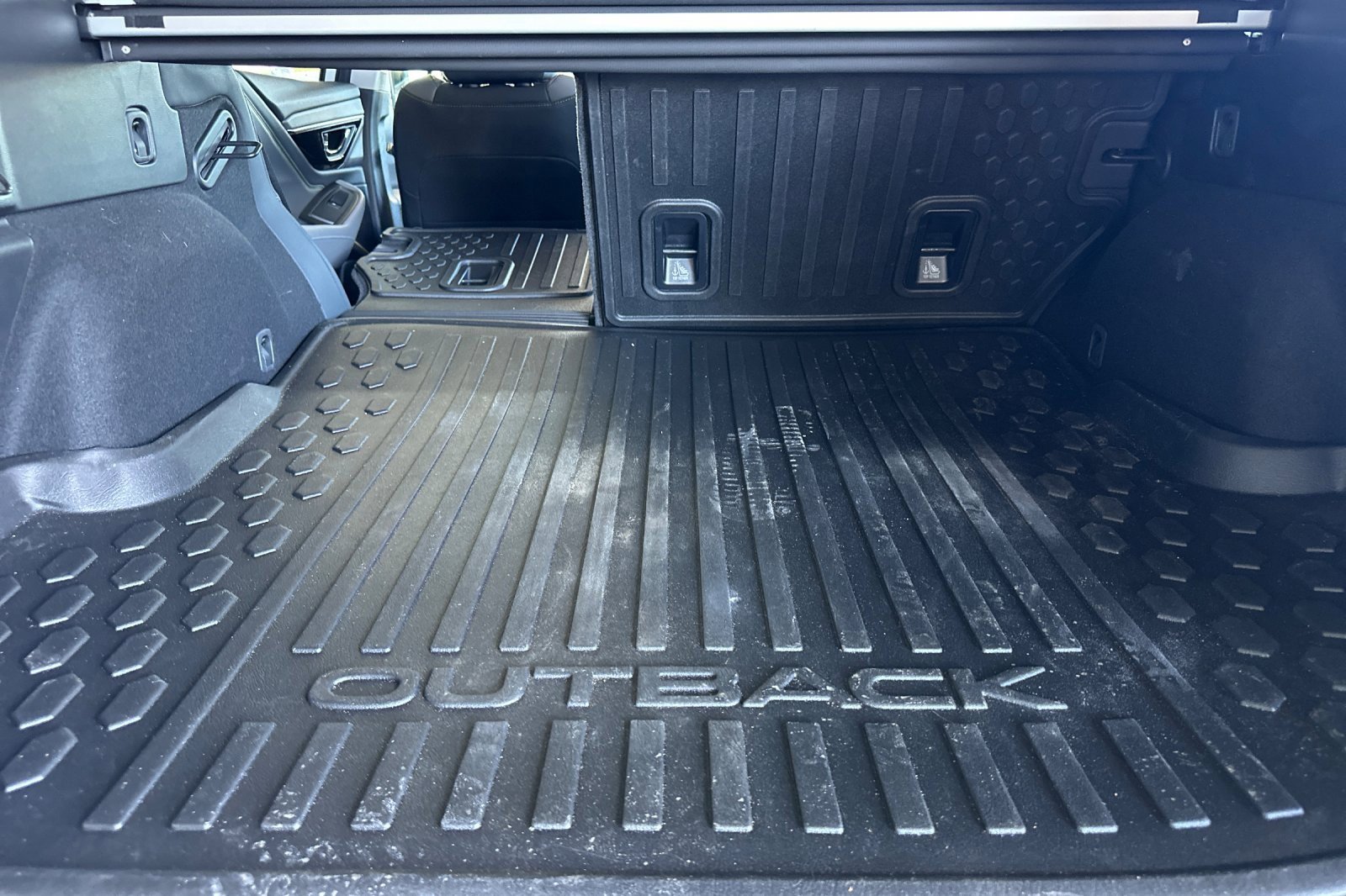 Certified 2025 Subaru Outback Onyx Edition XT image 16