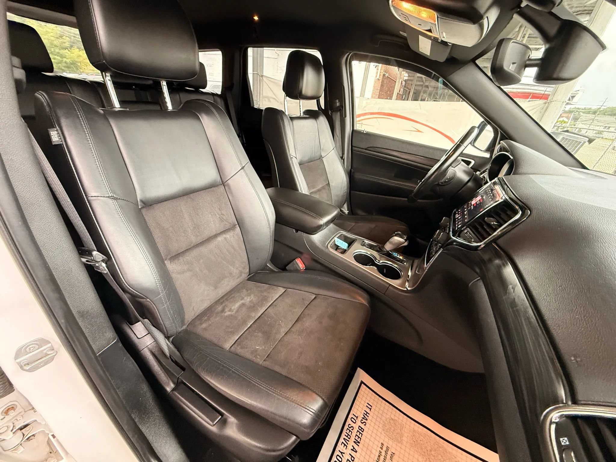 Used 2020 Jeep Grand Cherokee Altitude AWD/4WD image 73
