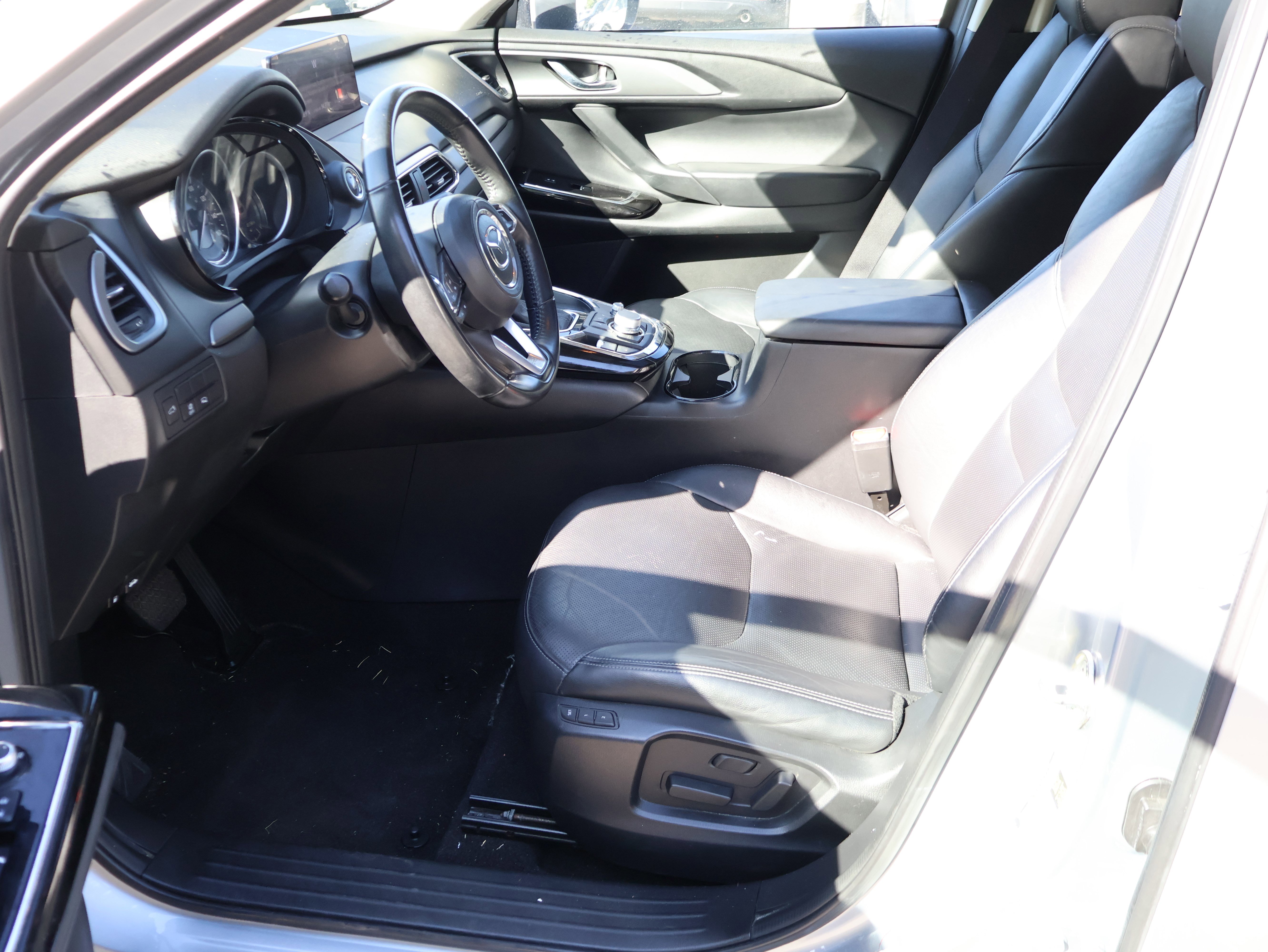 Used 2023 MAZDA CX-9 Touring Plus image 44