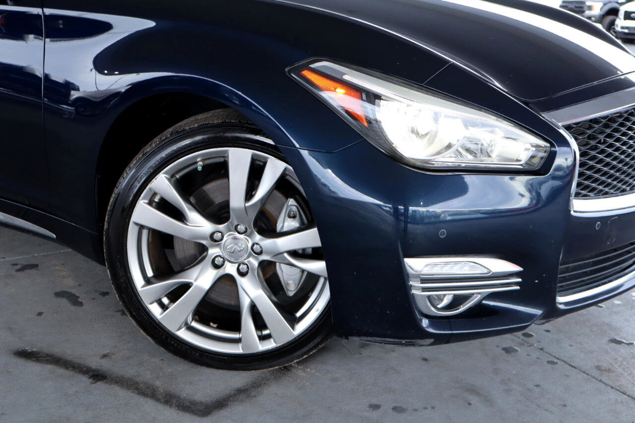 Used 2018 INFINITI Q70 L 3.7 image 4