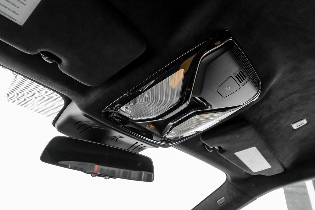 Used 2022 BMW M8 Competition w/ M Carbon Exterior Package image 30