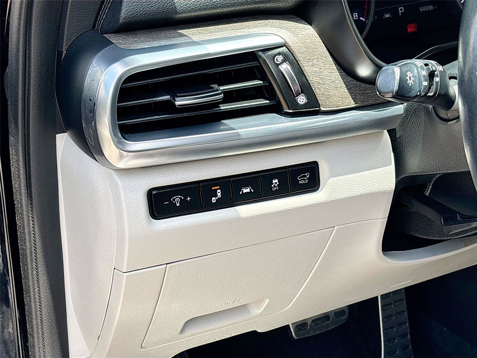 Used 2020 Kia Telluride SX w/ SX Prestige Package AWD/4WD image 10
