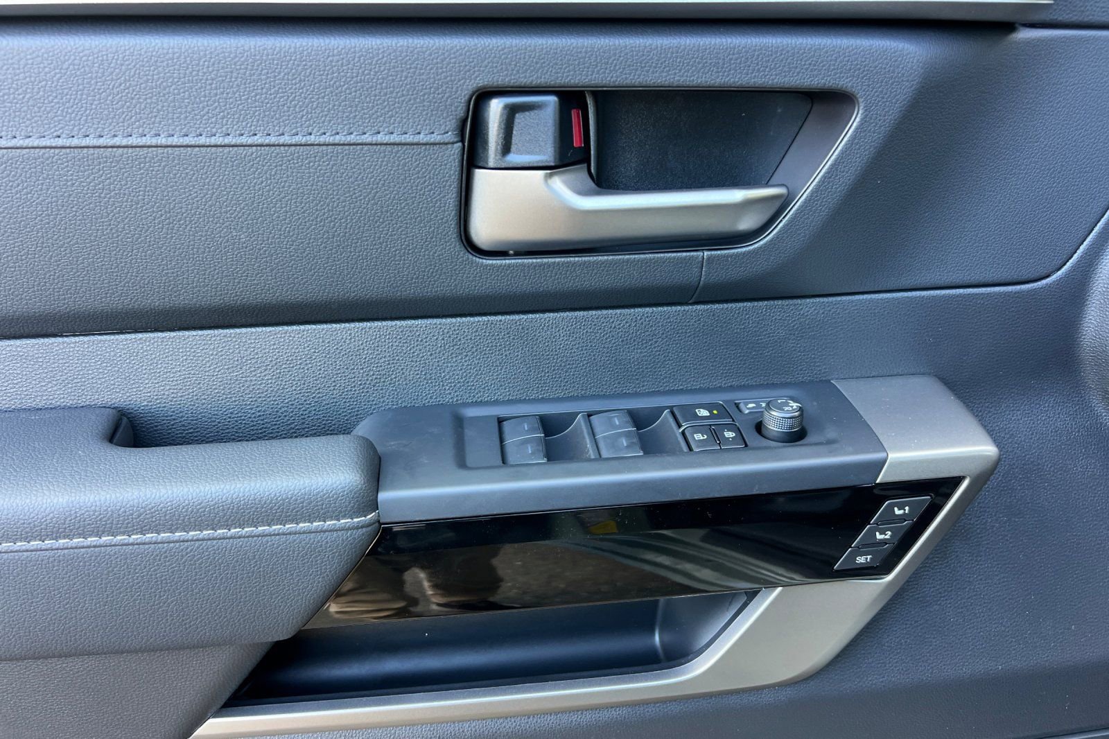 New 2026 Toyota Tundra Limited image 13