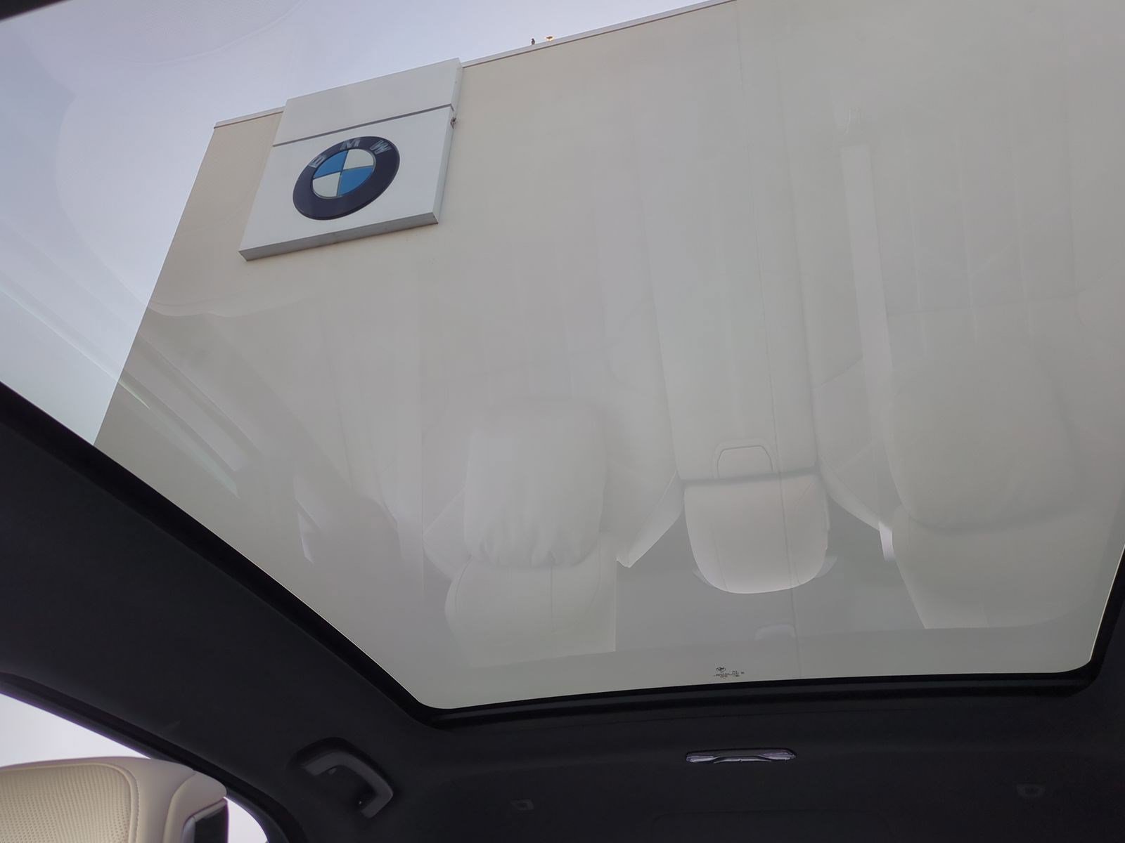 Certified 2024 BMW i7 eDrive50 w/ M Sport Package RWD image 28