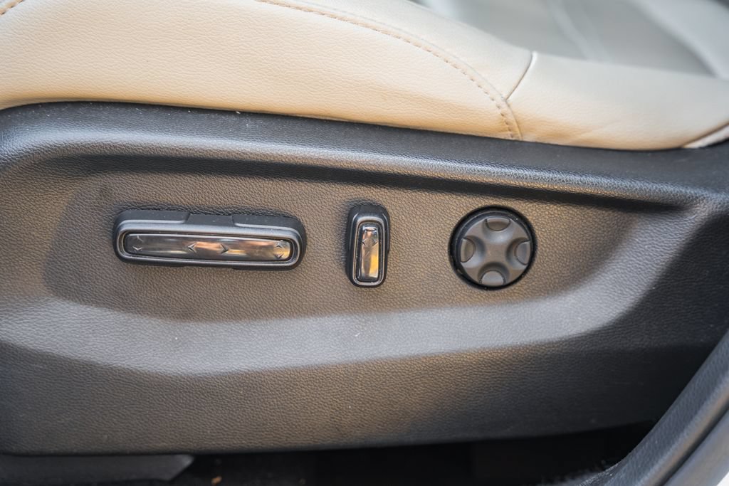 Used 2021 Honda CR-V Touring image 36