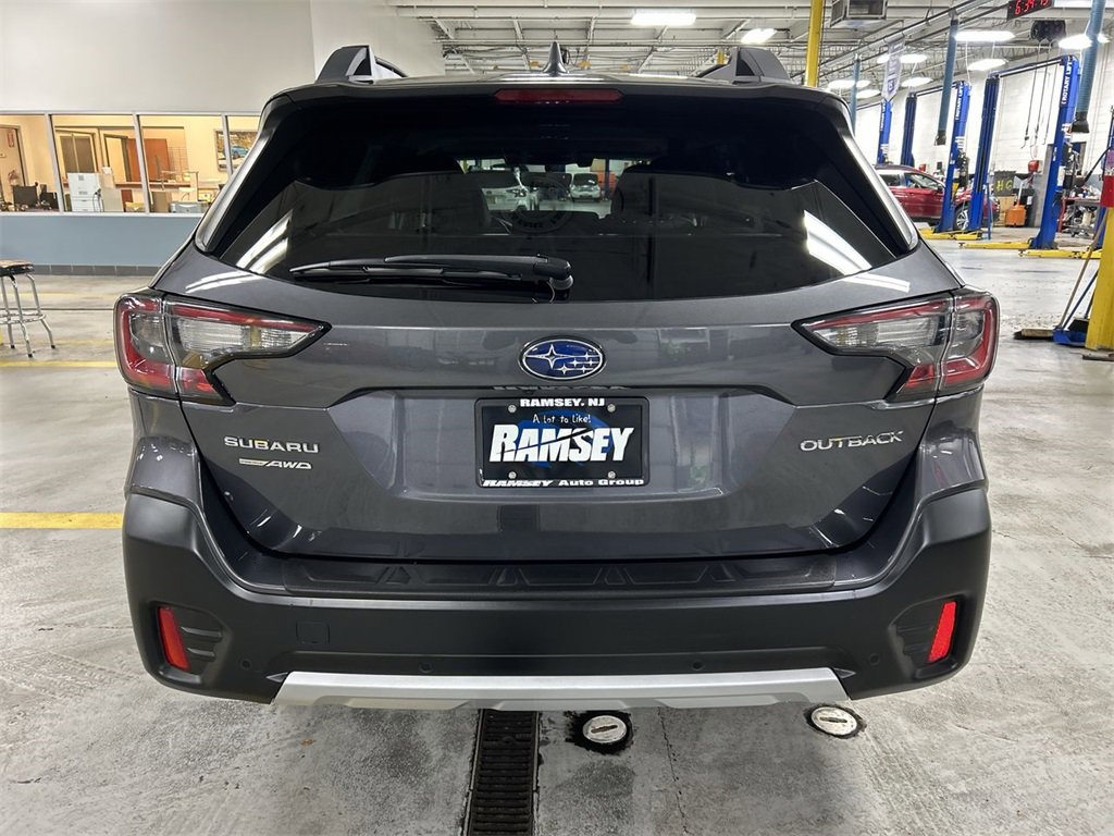 Certified 2020 Subaru Outback Limited image 7