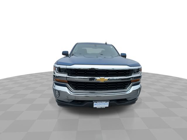 Used 2017 Chevrolet Silverado 1500 LT w/ All Star Edition AWD/4WD image 3