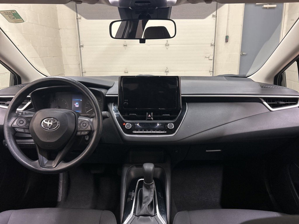 Used 2024 Toyota Corolla LE image 18