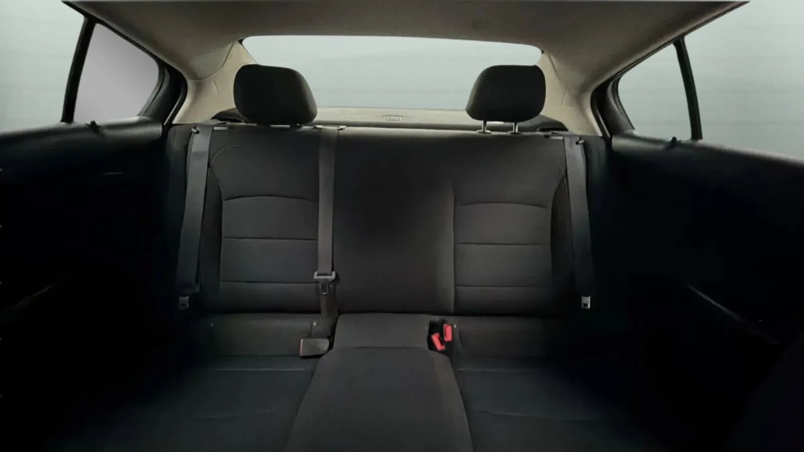 Used 2017 Chevrolet Cruze LS FWD image 17