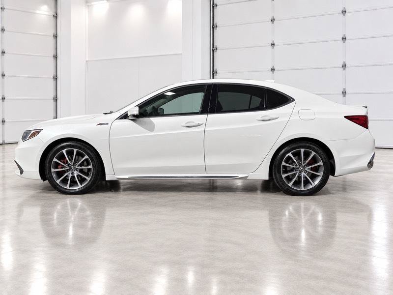 Used 2018 Acura TLX w/ Technology Package AWD/4WD image 2