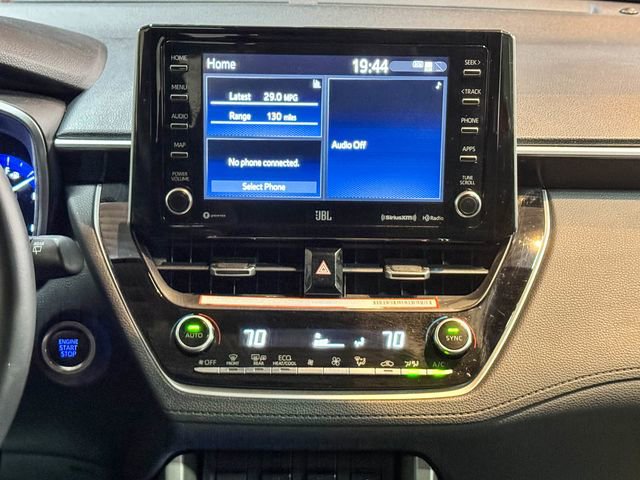 Used 2022 Toyota Corolla Cross XLE w/ Convenience Package image 29