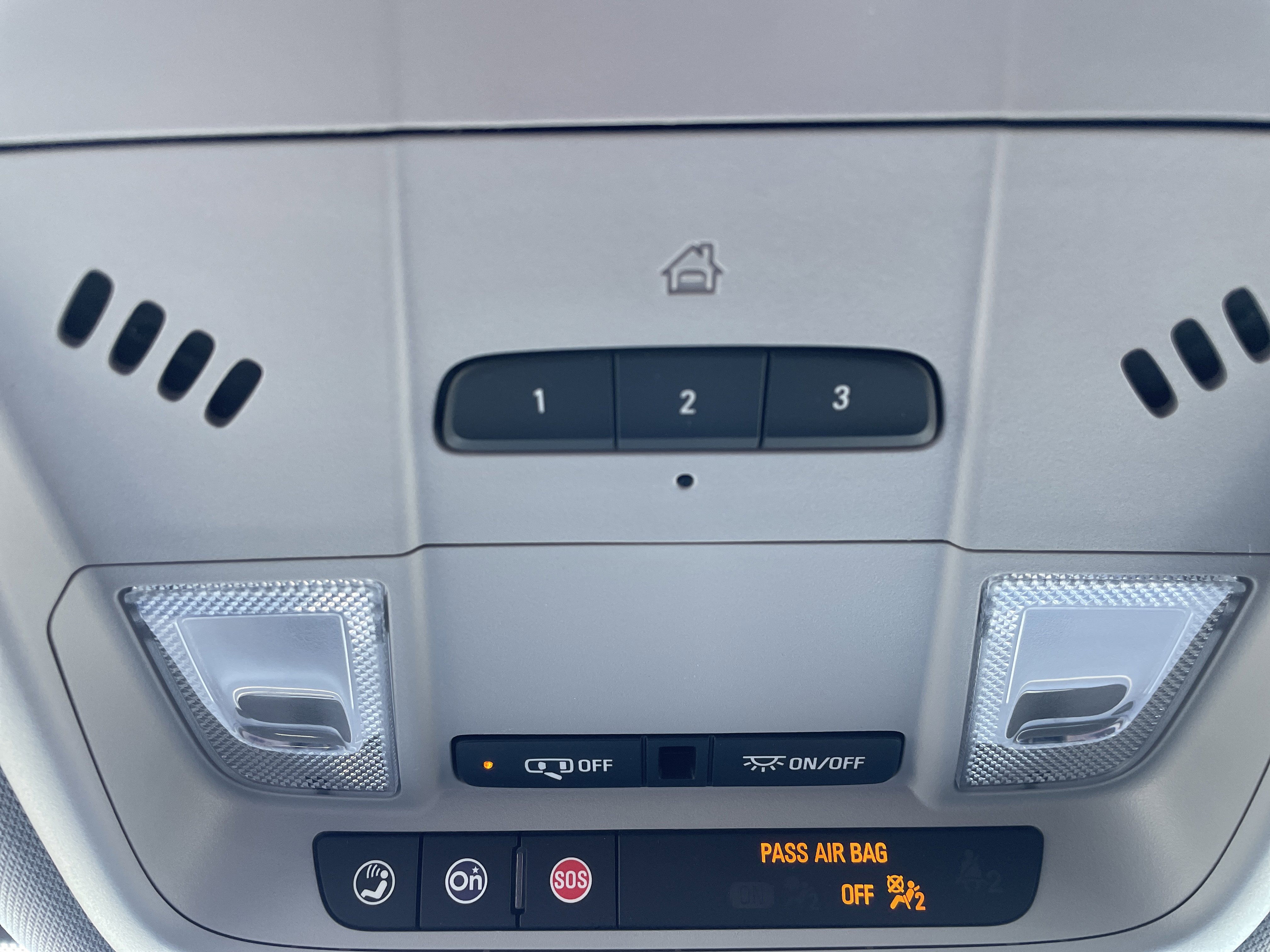 Certified 2023 Chevrolet Blazer LT w/ Convenience Package AWD/4WD image 39