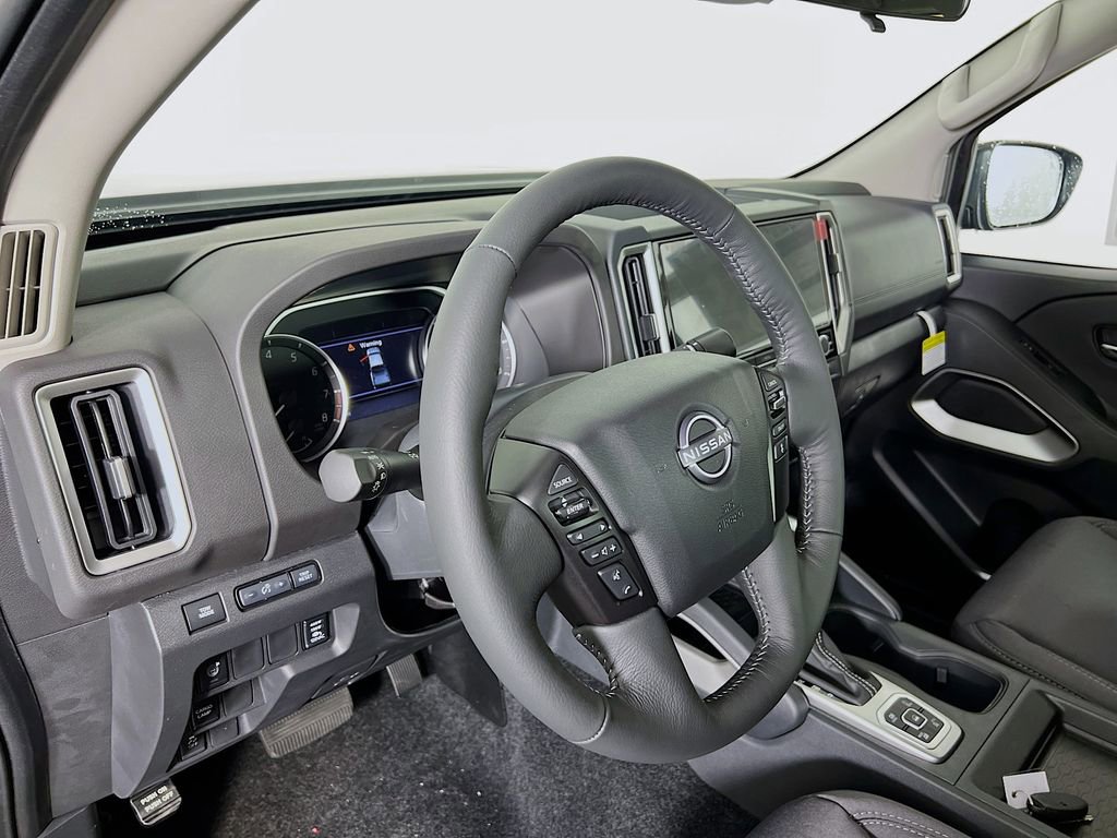 New 2026 Nissan Frontier SV w/ SV Convenience Package image 8