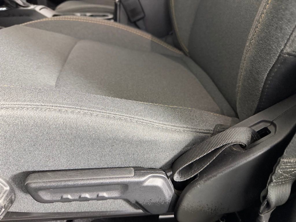 Used 2024 Jeep Wrangler Sport S image 23