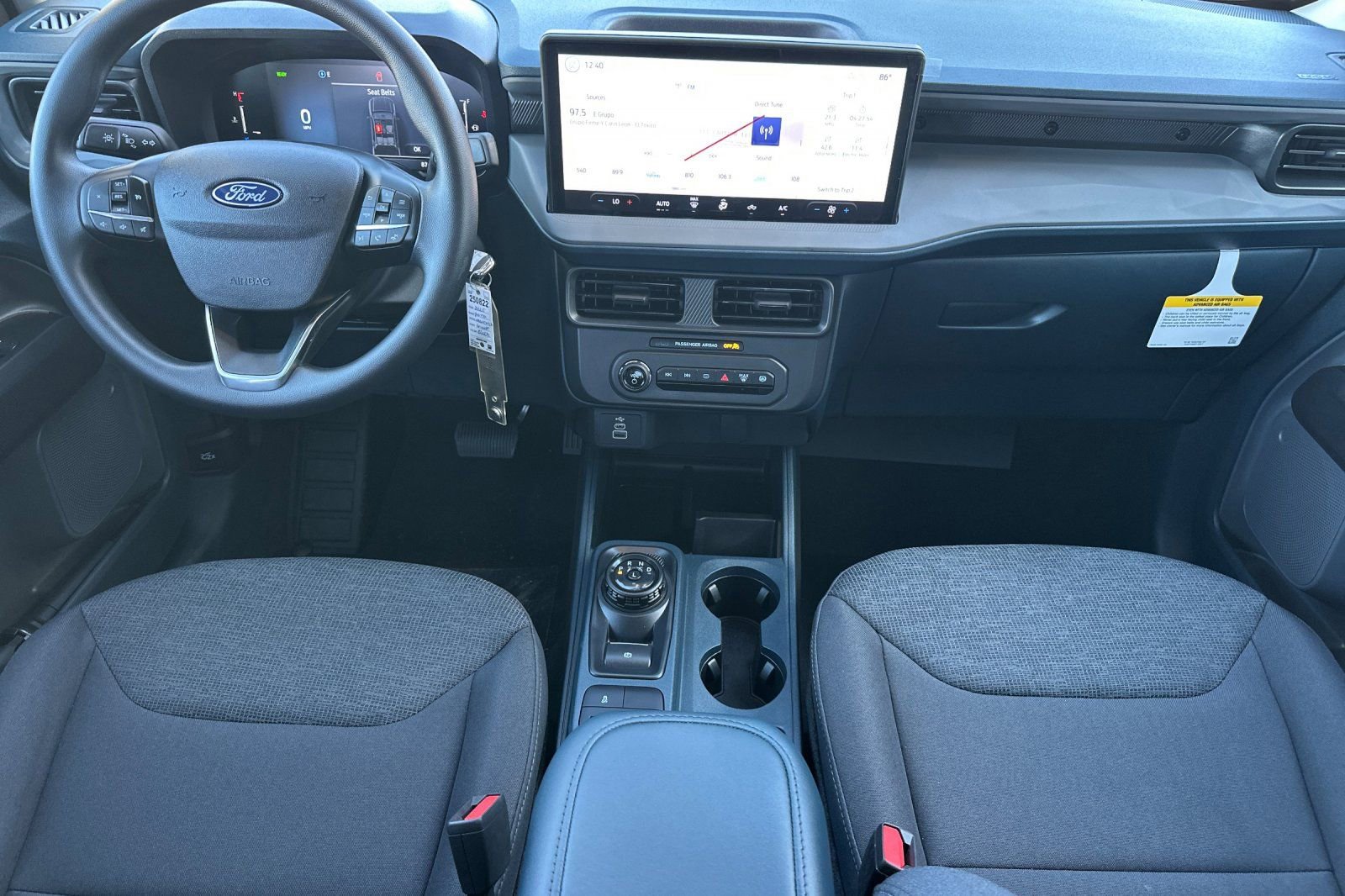 New 2025 Ford Maverick XL image 13