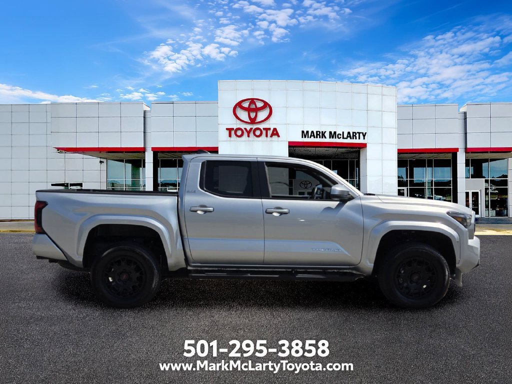 Used 2025 Toyota Tacoma SR5 RWD image 6