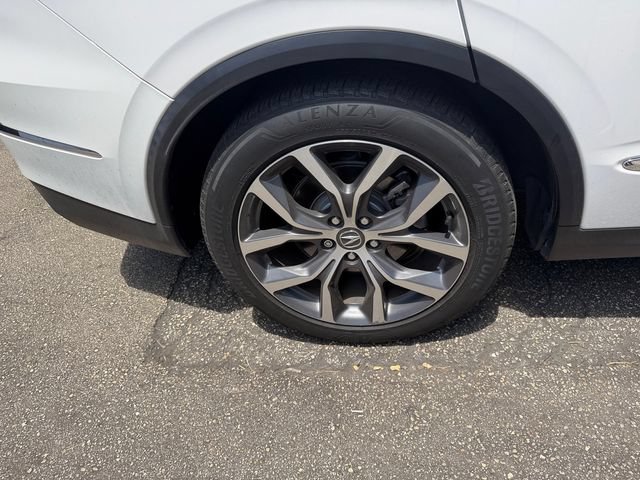 Used 2024 Acura MDX w/ Technology Package FWD image 6