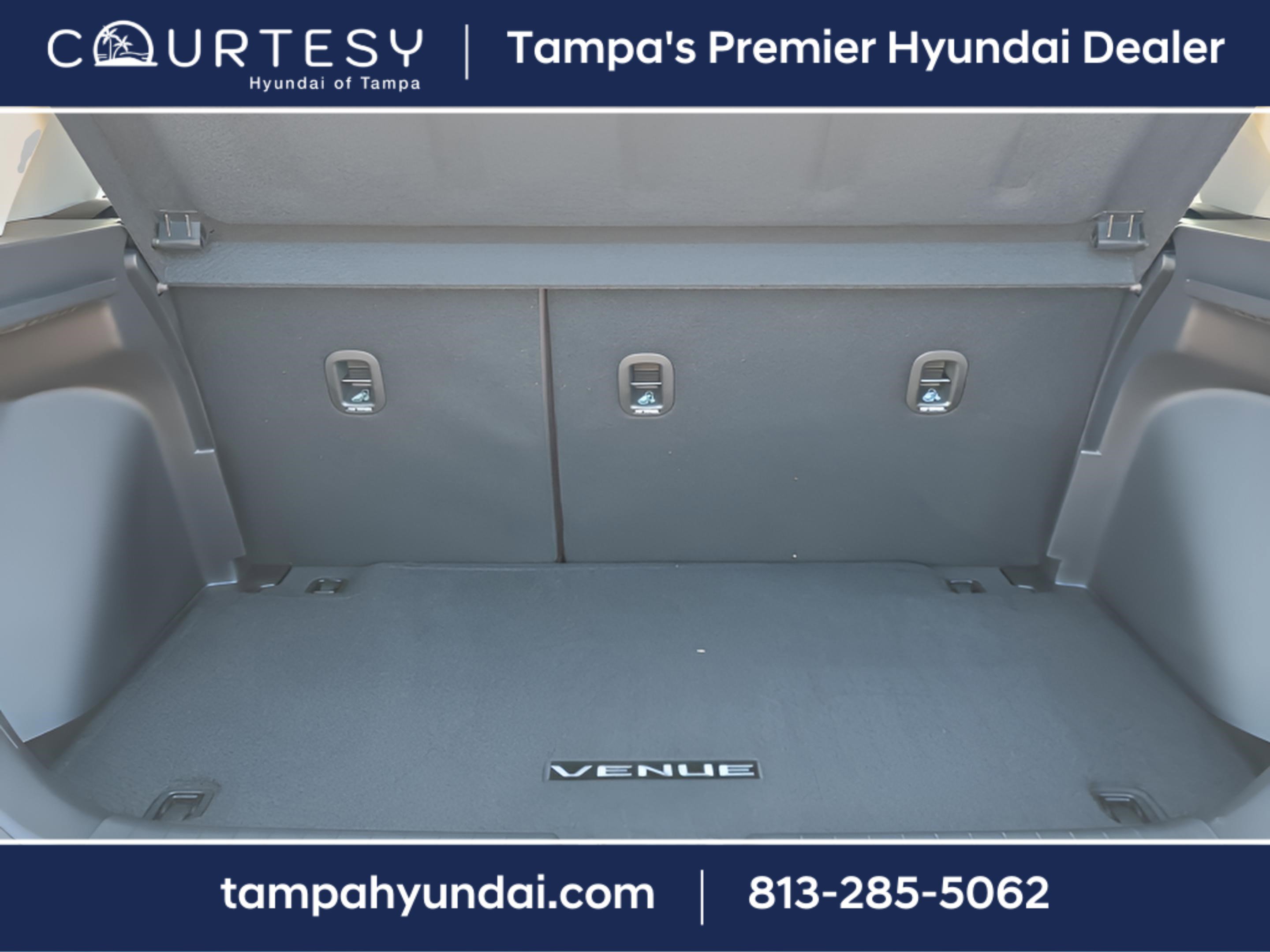 New 2026 Hyundai Venue SEL image 7