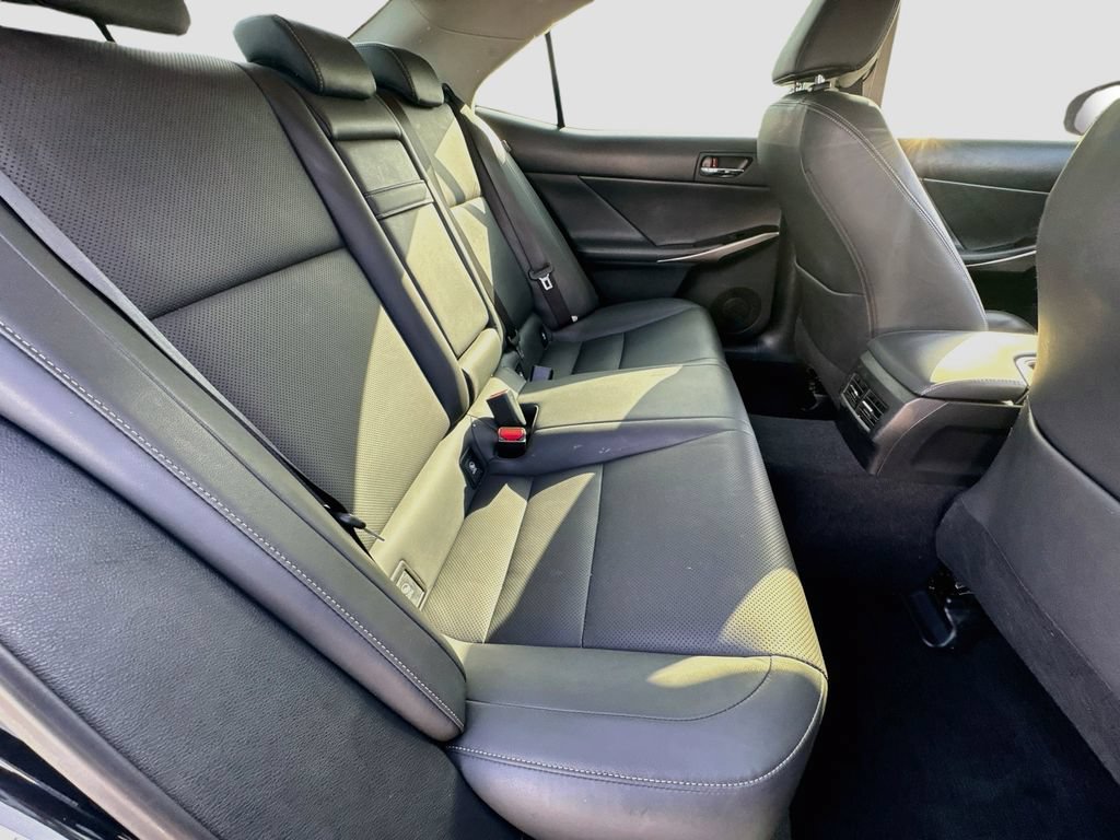 Used 2016 Lexus IS 200t w/ Navigation System Package RWD image 33