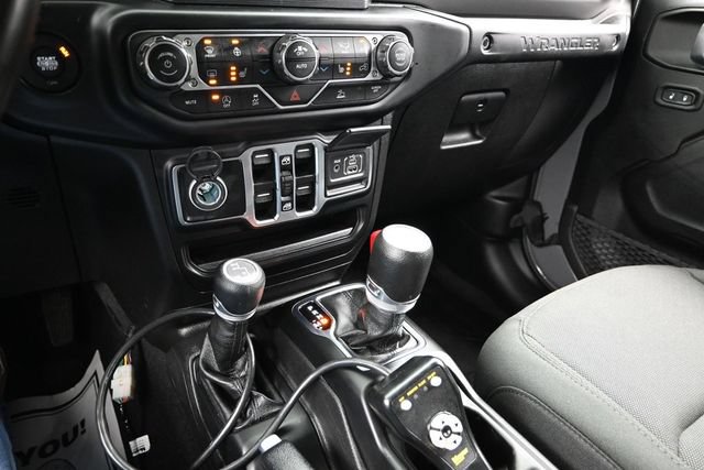 Used 2022 Jeep Wrangler Unlimited Sport AWD/4WD image 46